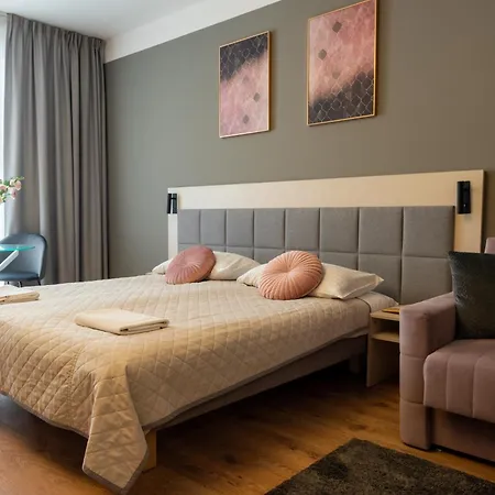 Apartment Wolska I Warschau